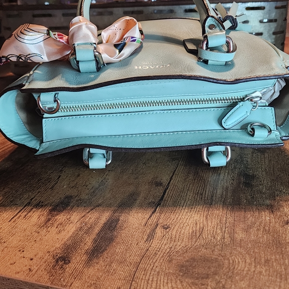 Coach Legacy Mini Tanner In Mint - Tassel Charm And Scarf - Picture 7 of 15